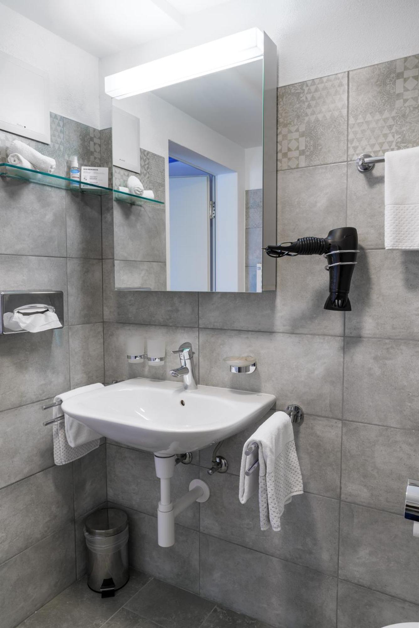 Ca' Del Borgo, Rooms & Suites Poschiavo Szoba fotó